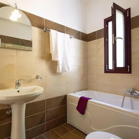 Kleismata Sleeps 6 Villa Klismata